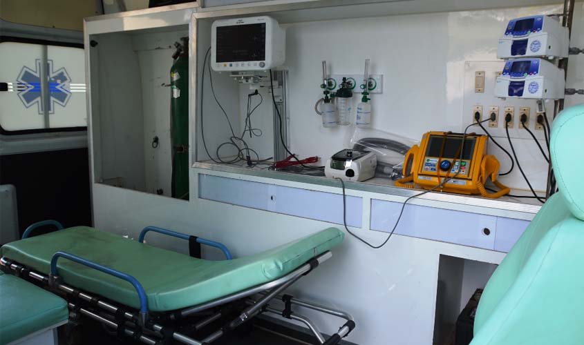 Hospital Regional de Cacoal ganha ambulância equipada com UTI