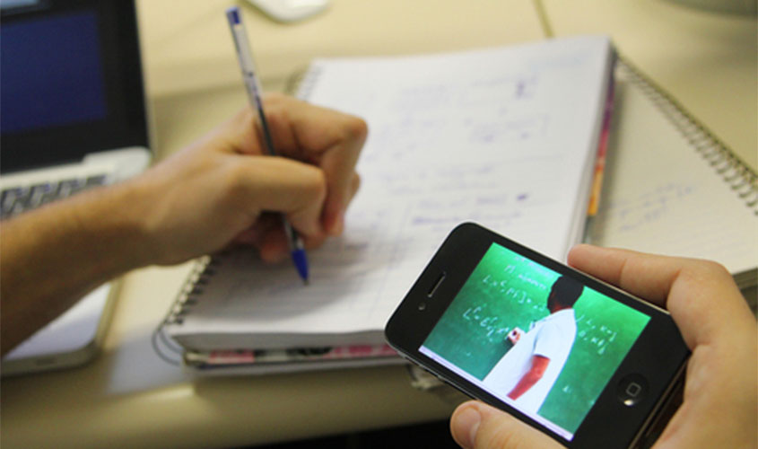 Prazo para professores e alunos opinarem sobre aulas remotas vai até 14/08