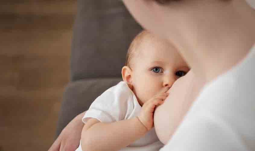 Agosto Dourado: A importância da amamentação e o apoio às mães em todo o mundo