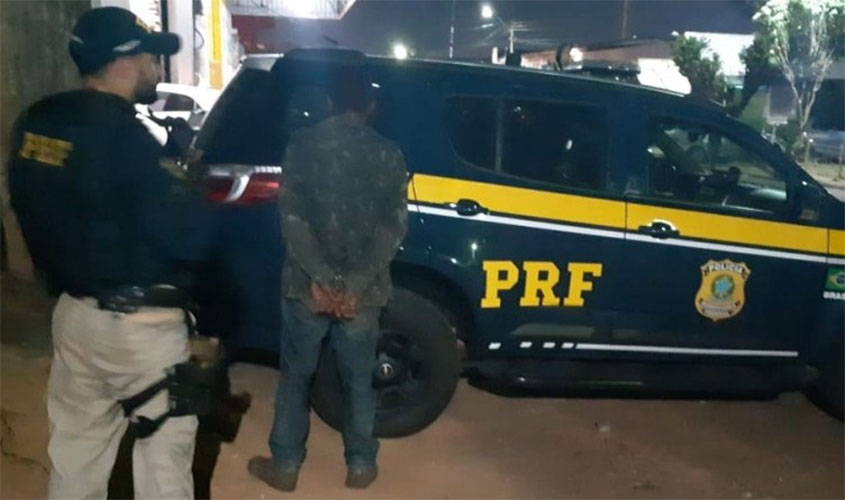 PRF recupera moto furtada e adulterada