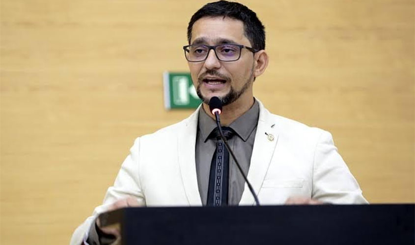 Deputado Anderson quer informações quanto a mudança do posto da PM de Jaci-Paraná e desativação do 10° DP