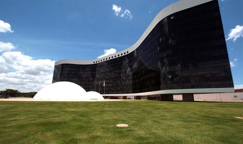 TSE abre prazo para contestar candidatura de substituto de Jefferson