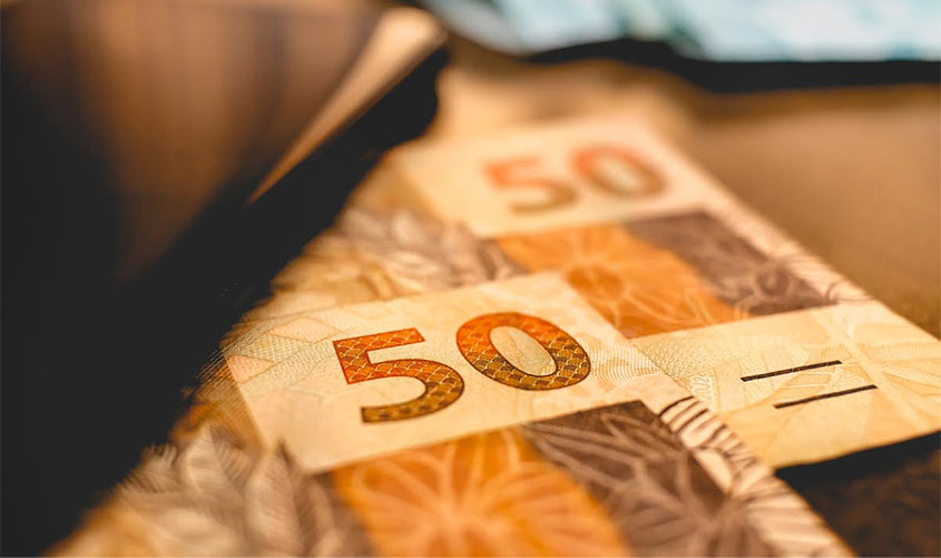 Busca por crédito cresce pelo terceiro mês seguido no país