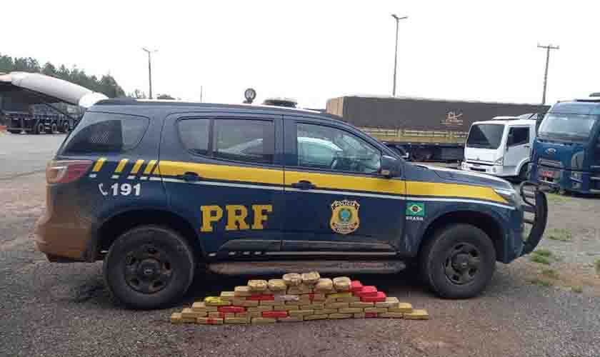 Em Vilhena/RO, PRF apreende quase 55 kg de Pasta Bas