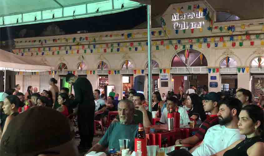 Confira os shows da 'Feijoada Com Samba E Pagode' no Mercado Cultural