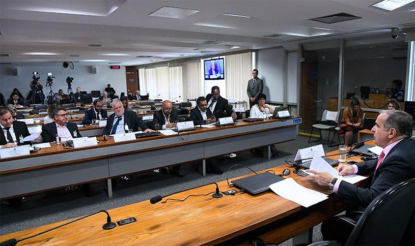 Texto que aponta ‘esquerdismo’ no jornalismo causa polêmica no CCS