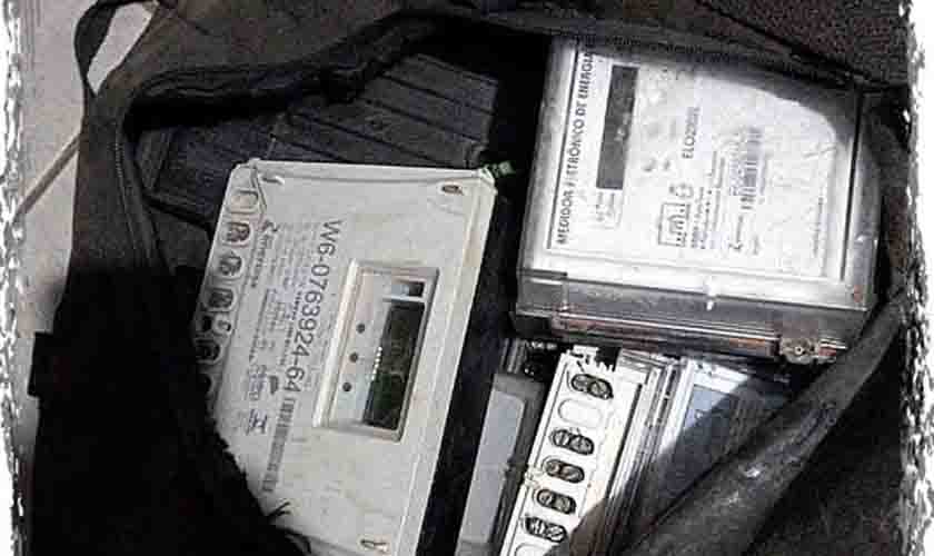 Em Jaru, PRF identifica lacres e relógios de energia furtados