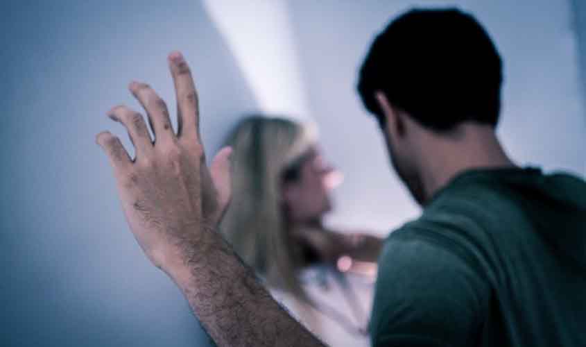 Câmara aprova que agressor pague SUS por vítima de violência doméstica