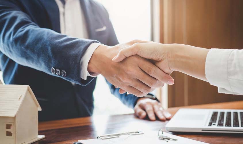 Em fim de contrato na Europa, brasileiros podem voltar ao país em 2020