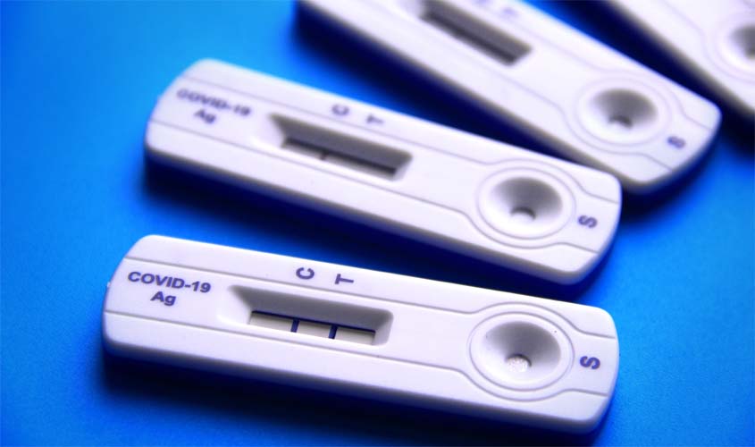 Cresce busca por autotestes de Covid-19 em novembro