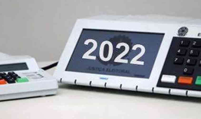 HILDON, DANIEL, LAERTE E CASSOL TAMBÉM LEMBRADOS