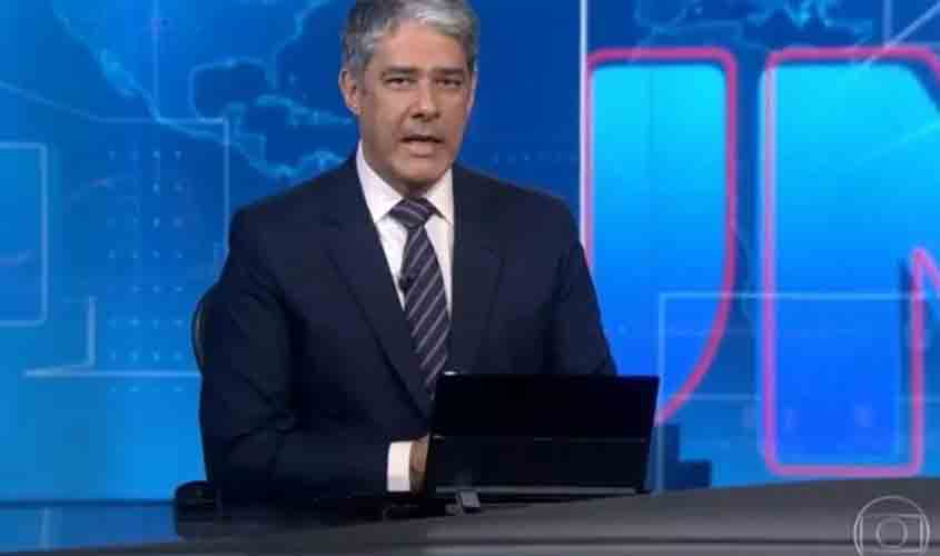 Após dizer 'cidadões' no Jornal Nacional, Bonner é chamado de 