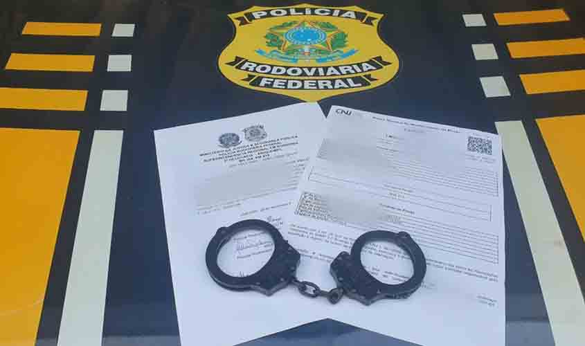 PRF detém quatro foragidos da justiça em menos de 24 horas