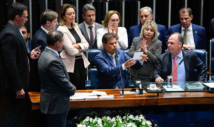 Presidente pedirá à Corregedoria investigação sobre possível fraude em votação no Senado