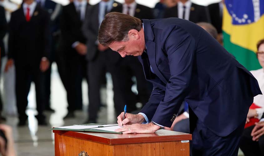 Governo cria programa Mais Luz para a Amazônia