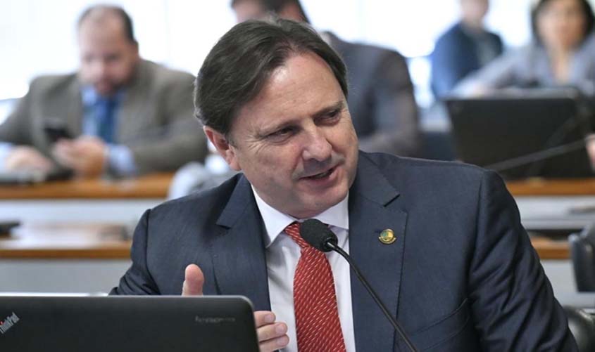 Aprovado na CDR projeto do senador Acir Gurgacz que regulamenta o uso de patinetes e bicicletas elétricas para deslocamento em vias urbanas   