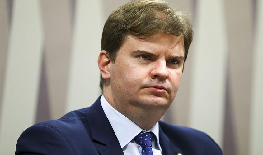 Canuto é exonerado do Desenvolvimento Regional; Rogério Marinho assume