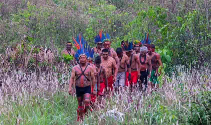 Exposição fotográfica valoriza cultura indígena Nambiquara em RO   