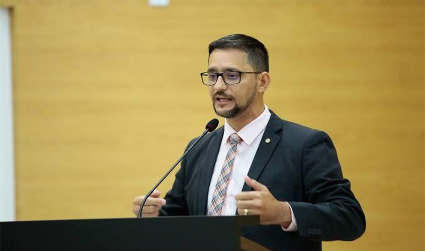 CORONAVÍRUS - Governo atende pedido do deputado Anderson e libera retorno da atividade de mototáxi com as devidas prevenções