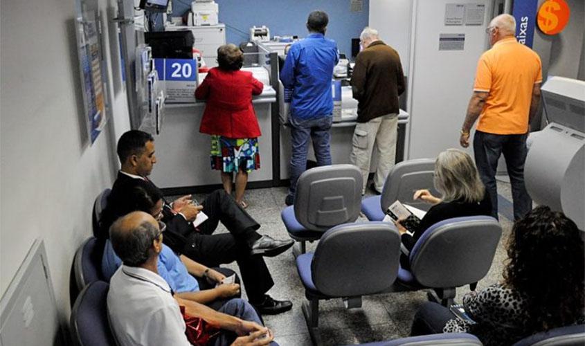 Projetos suspendem cobrança de empréstimo consignado durante pandemia 