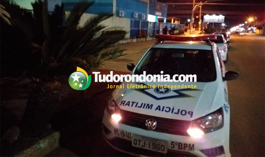 Jovem leva duas facadas do primo durante bebedeira na zona leste