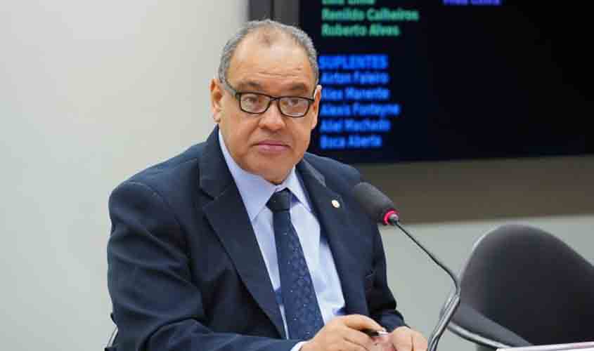 Projeto cria recompensa para informante de violência contra crianças e adolescentes