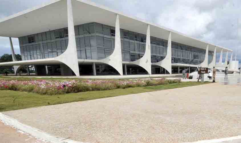 Decreto simplifica recebimento de doações pela administração pública