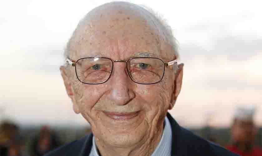 4ª Turma homenageia trabalhador com carreira mais longa na mesma empresa