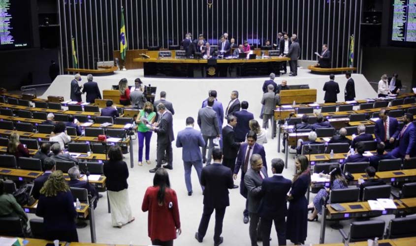 Câmara aprova urgência para projeto que cria o Dia de Luta pelo Parto Humanizado  Fonte: Agência Câmara de Notícias