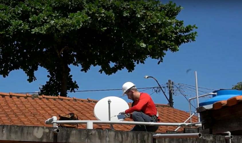 Em Rondônia, cerca de 43 mil famílias já podem fazer o agendamento para receber gratuitamente a nova parabólica digital