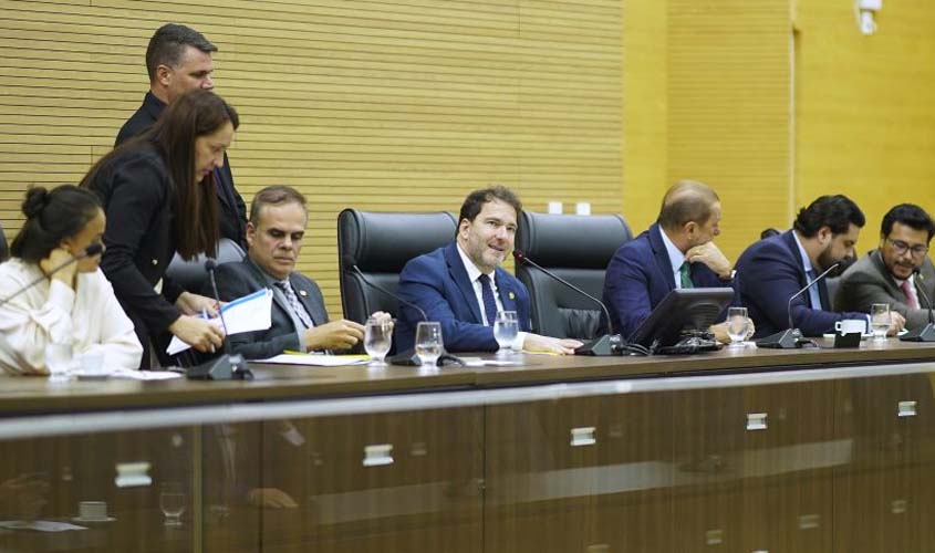 Assembleia aprova R$ 10,2 milhões para assistência social