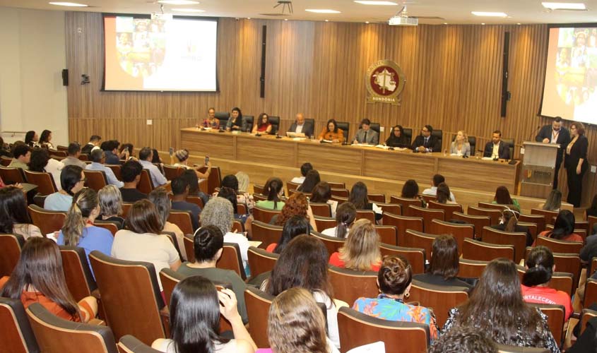 Evento no MPRO reforça combate à violência infantil
