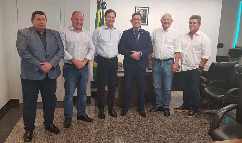 Acir e Marcito cobram do governador andamento de obras em Ji-Paraná