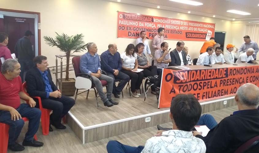 Solidariedade faz jus ao nome e reúne ex-tucanos e ex-petistas à mesma mesa