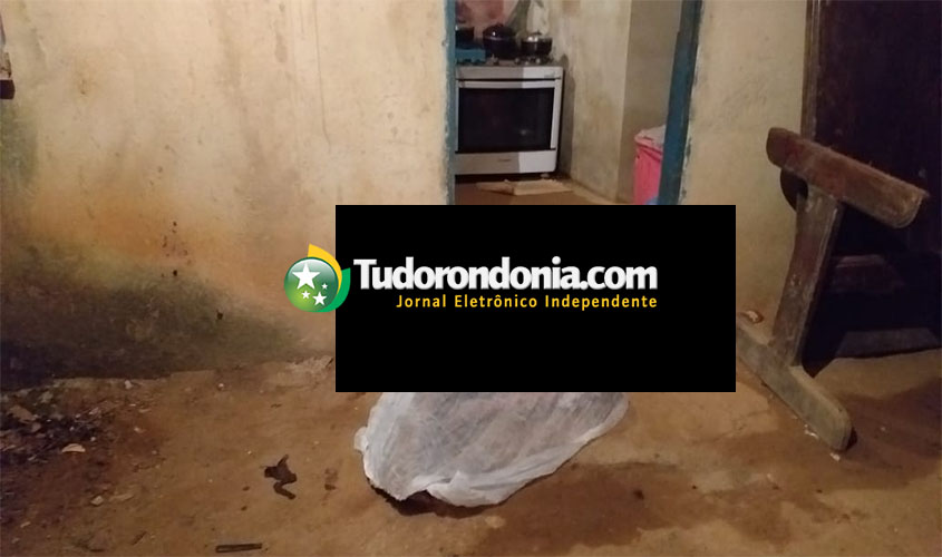 Irmãos são atacados a tiros, um morre no local e outro é socorrido 