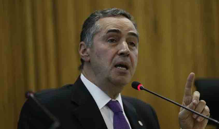 Deputados vão debater reforma eleitoral e voto impresso com presidente do TSE