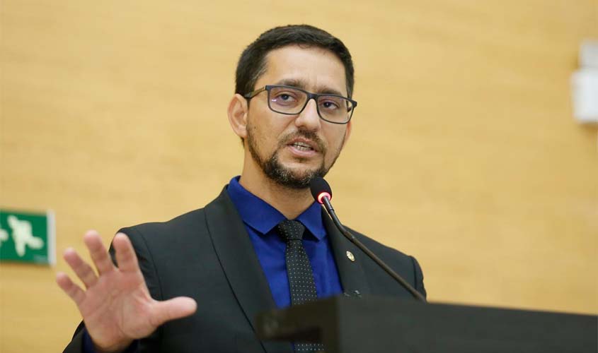 Anderson Pereira agradece apoio do deputado Léo Moraes na luta pela aposentadoria especial de agentes penitenciários e Socioeducadores