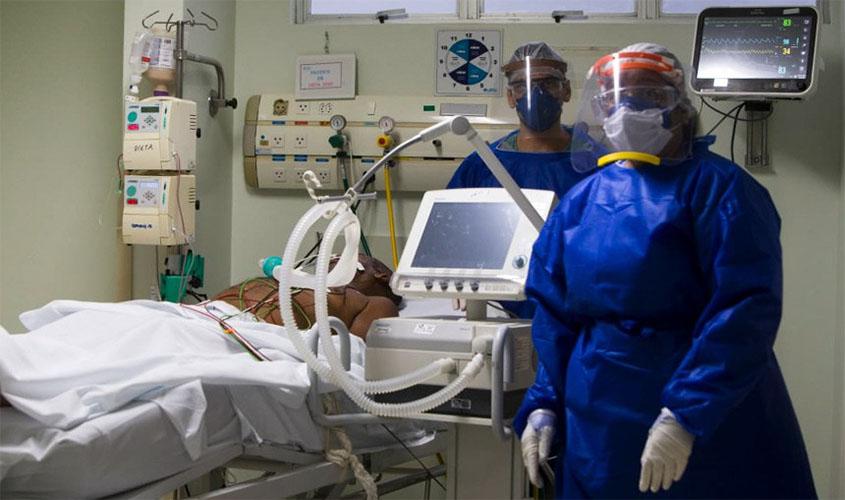 Senado analisa indenização a profissionais de saúde e validade de receitas médicas