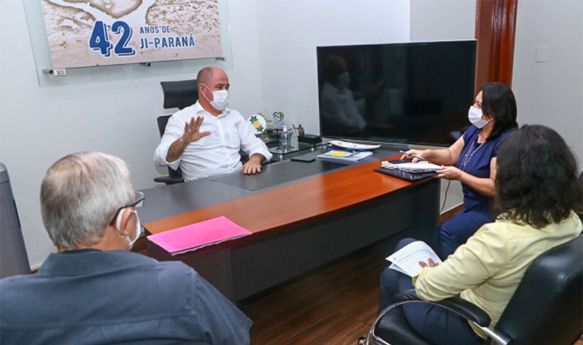 Todos os 419 Professores terão notebook para trabalhar em casa