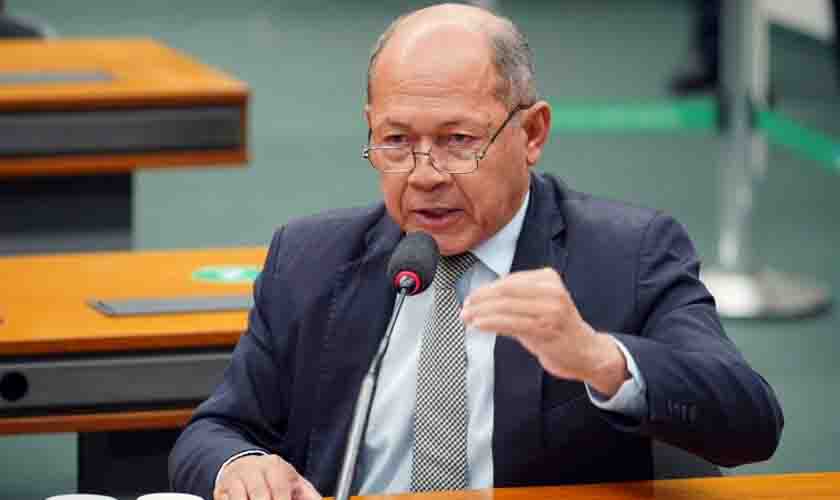 Projeto estabelece uso de jogos eletrônicos nas escolas brasileiras