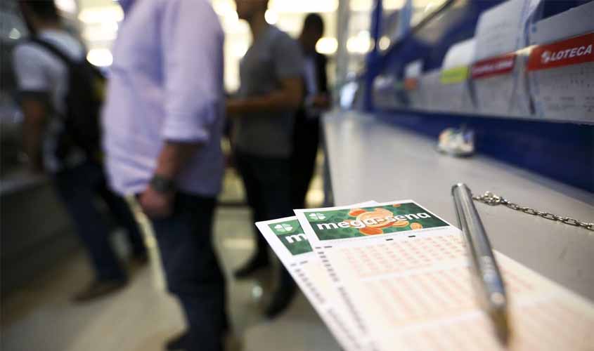 Mega-Sena pode pagar prêmio de R$ 32 milhões nesta terça-feira