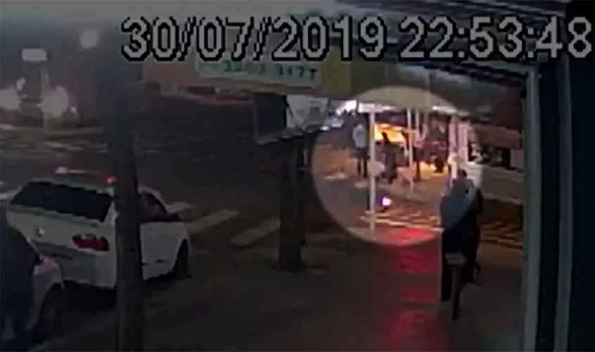 Morre motorista ferido em explosão causada por aerossol e cigarro dentro de carro