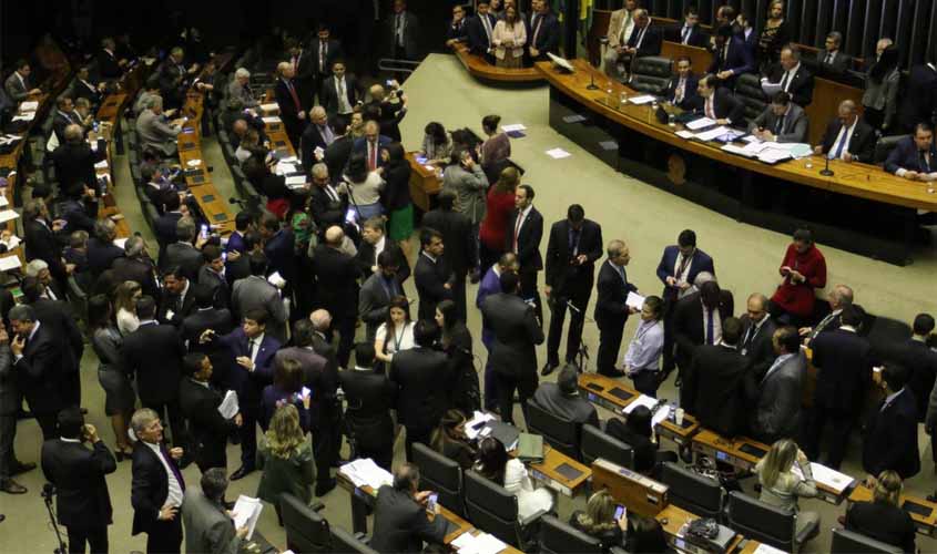 Votação da reforma da Previdência em segundo turno deve começar hoje