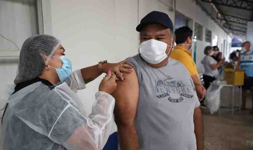 Segunda dose da vacina contra Covid-19 possibilita celebração em família