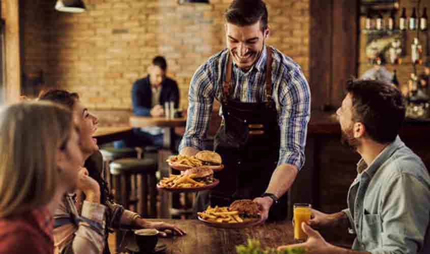 Dia dos Pais: faturamento de bares e restaurantes pode aumentar até 20%