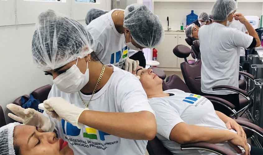 Inscrições para cursos profissionalizantes na área da beleza estão abertas até 14 de agosto