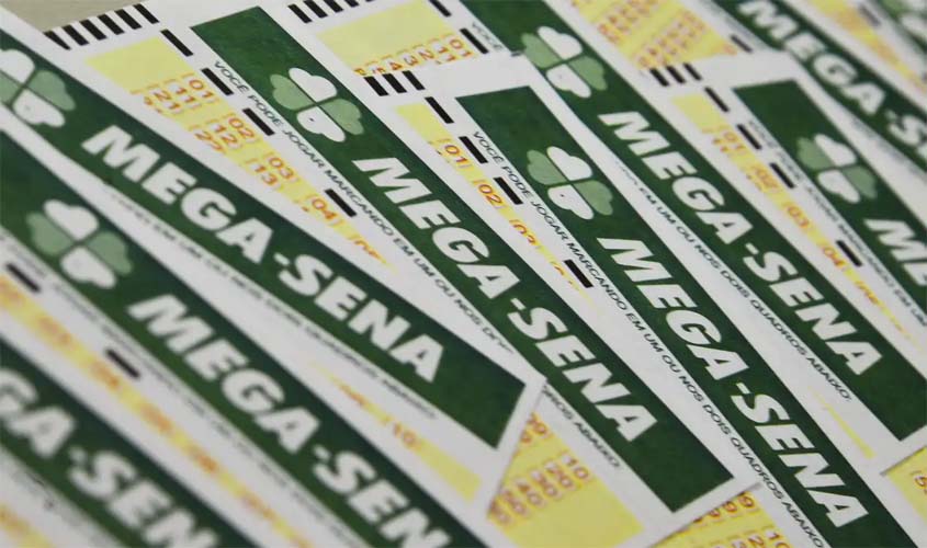 Mega-Sena acumula e prêmio chega a R$ 165 milhões