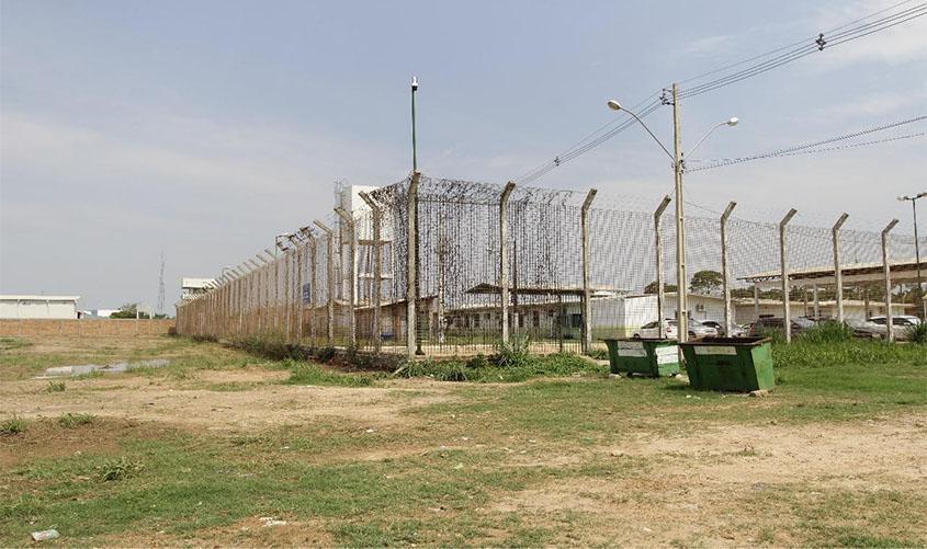DER atende deputado Anderson e conclui limpeza no entorno do presídio feminino