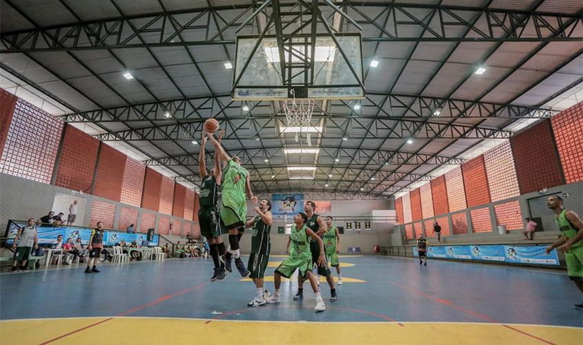 Definido campeões nas modalidades de Handebol e Futebol do JIR