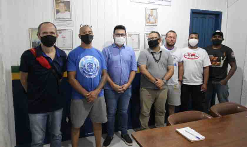 Deputado Marcelo Cruz (PATRIOTA) se reúne com Federação dos Capoeiristas do Estado de Rondônia